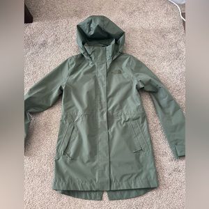 Women’s XS Sage Green North Face Long Rain Coat- Worn Once